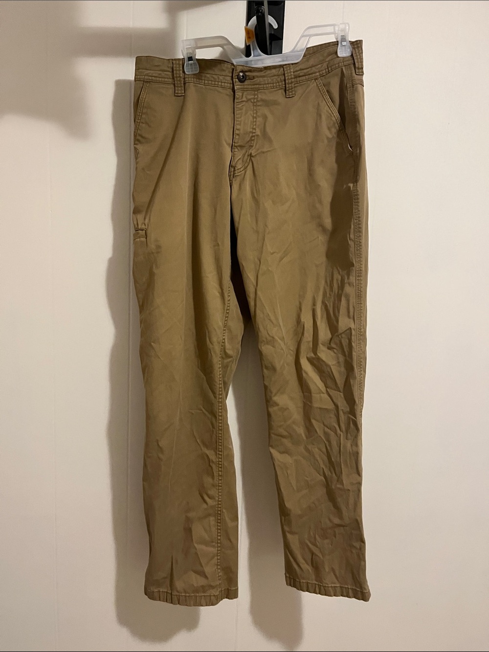 Field & Stream Men's Tan Chino Pants